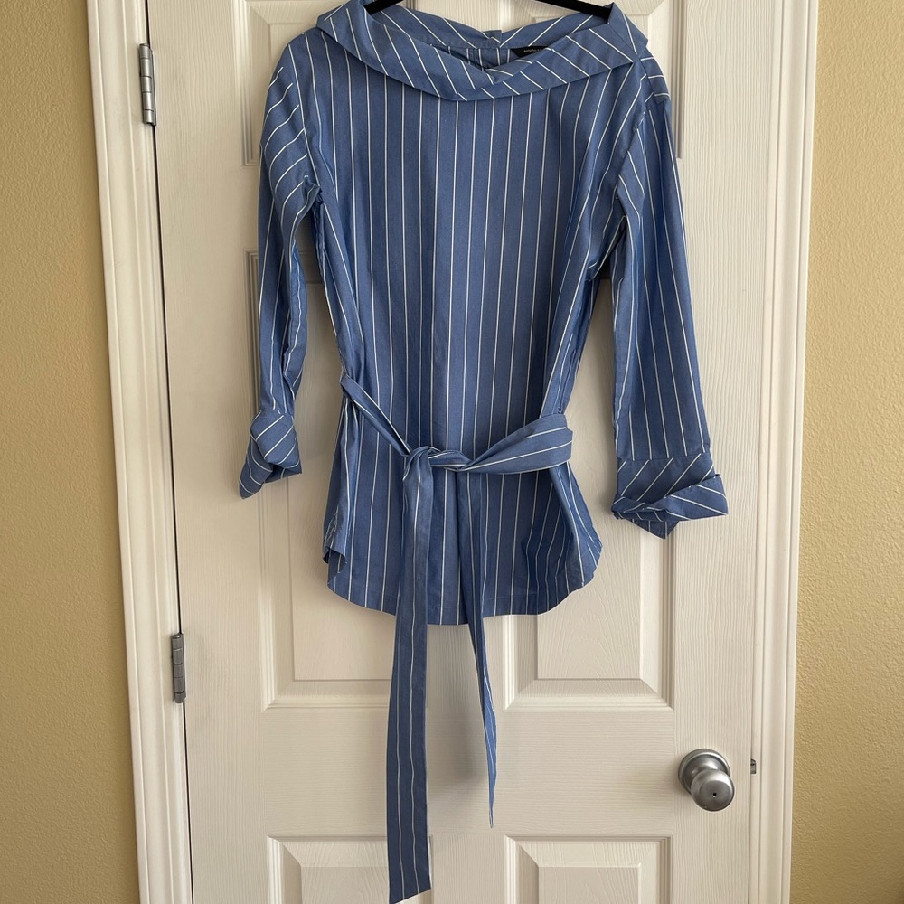 Banana Republic Blue White Stripe Back Button Tie Top Shirt (size S)